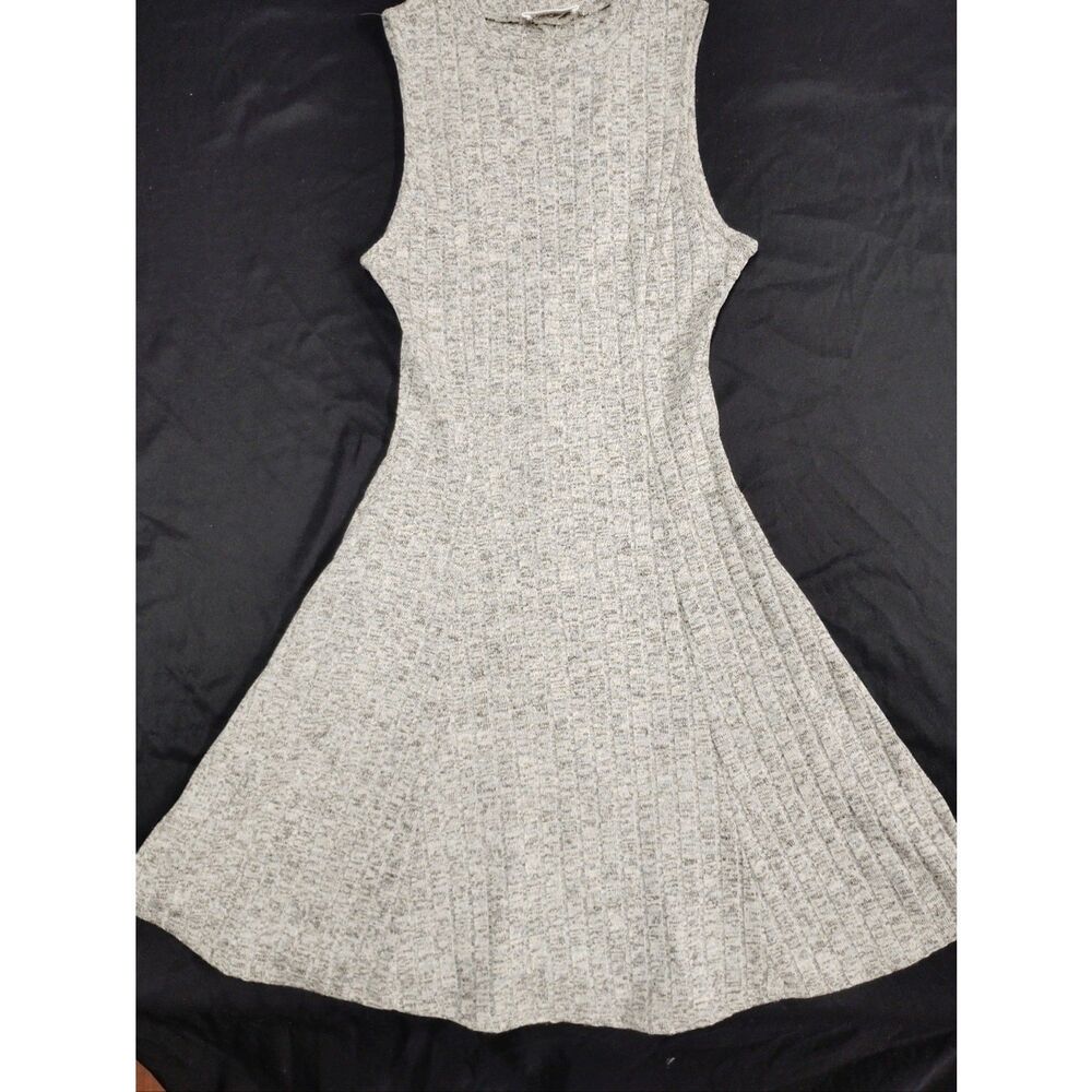 Cute Style Rack Sleeveless Ribbed Midi Dress with Keyhole Back Cutout